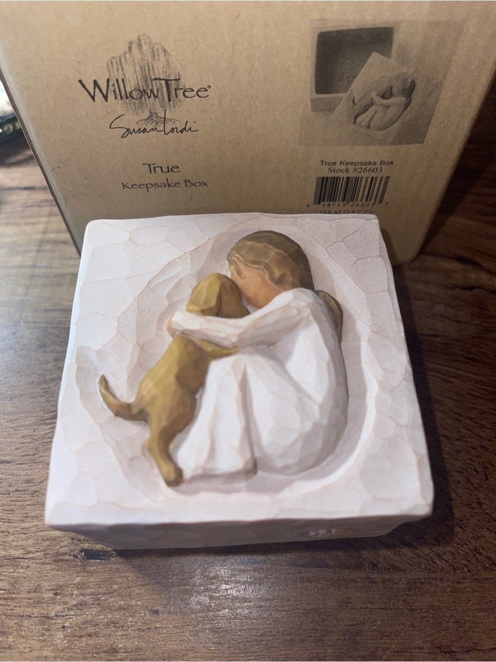 Willow Tree Keepsake Box - White and Brown Figurine